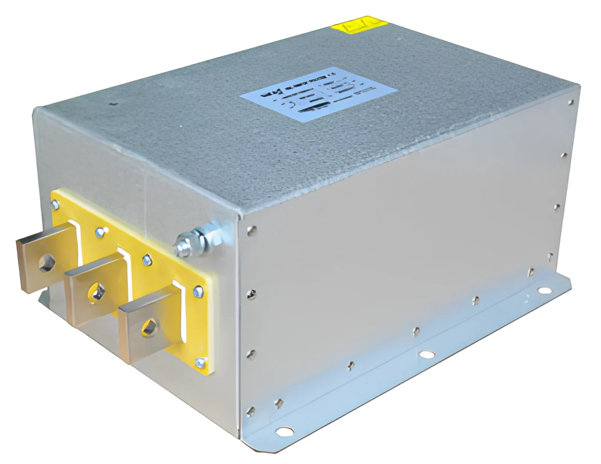 innovert RFI4C200N33 — Фильтр ЭМС INNOVERT, ток 200 А для преобразователей 75-90 кВт 380В.